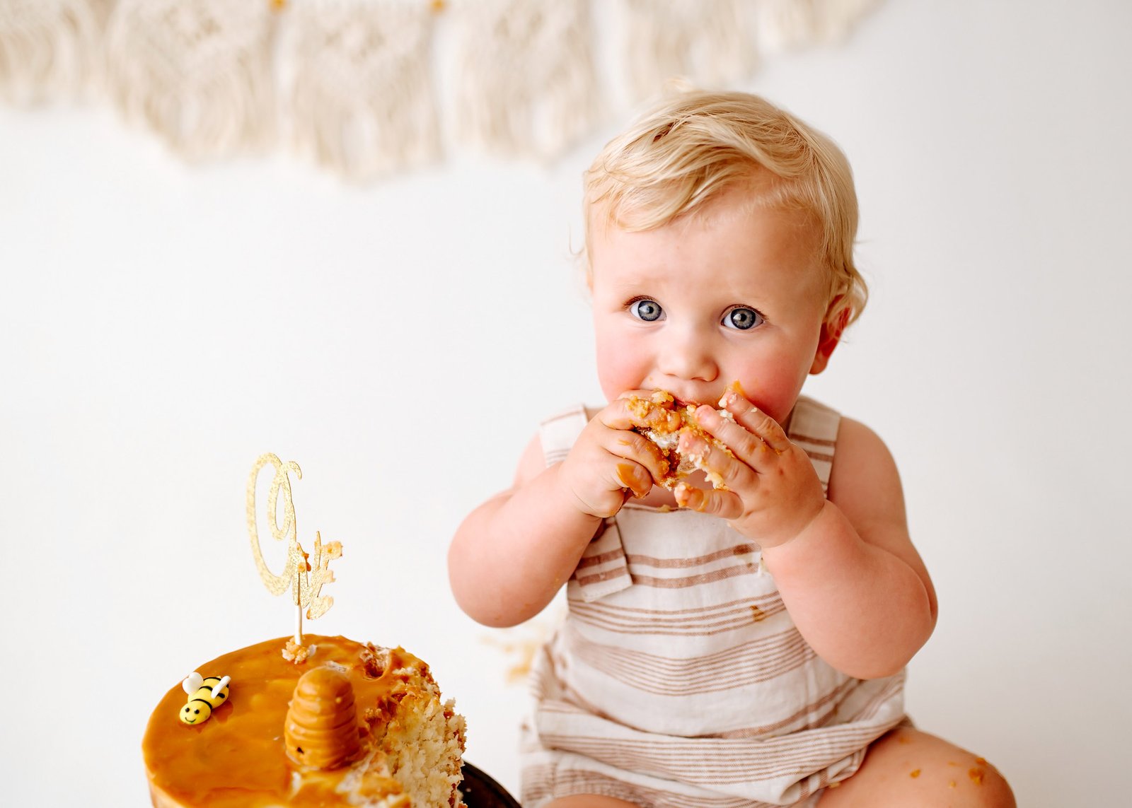 Cake smash photoshoot — Kristielle Amy