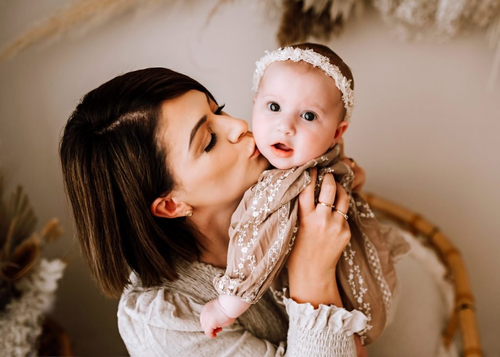 Sitting baby portrait — fine art