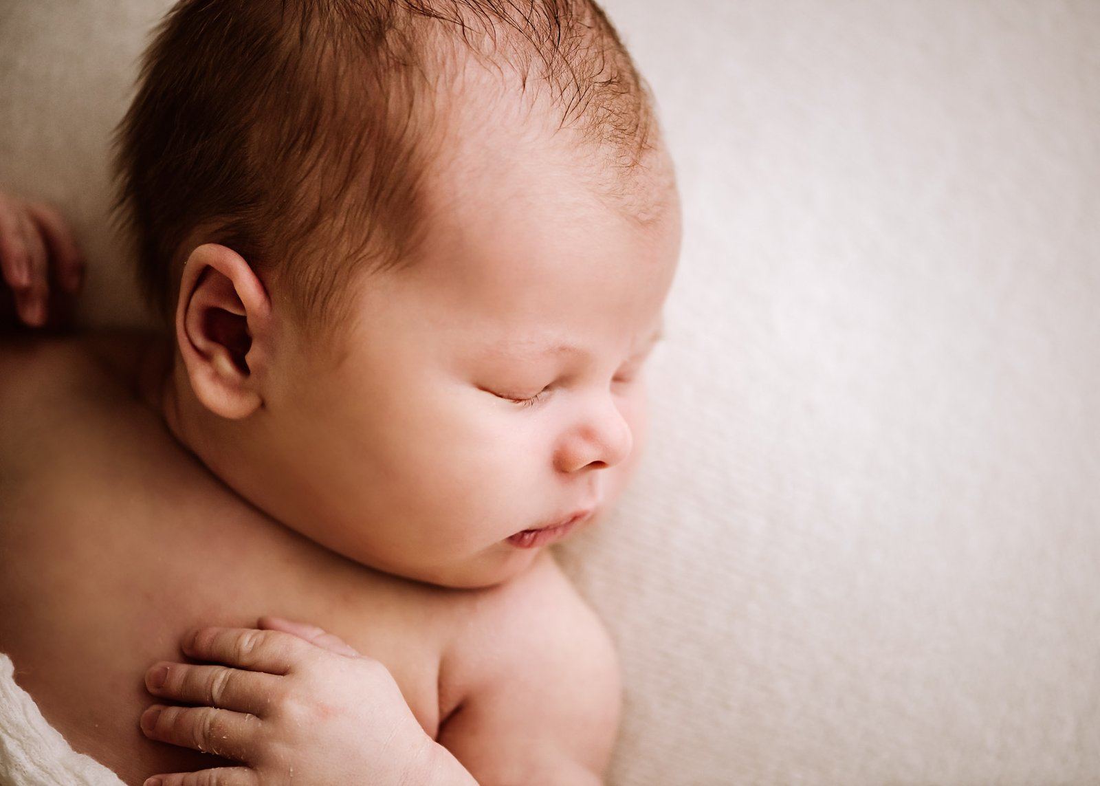 Natural newborn photography